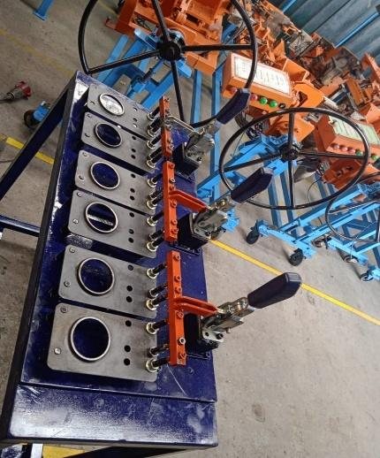 Dispositivo manual para soldagem de flanges