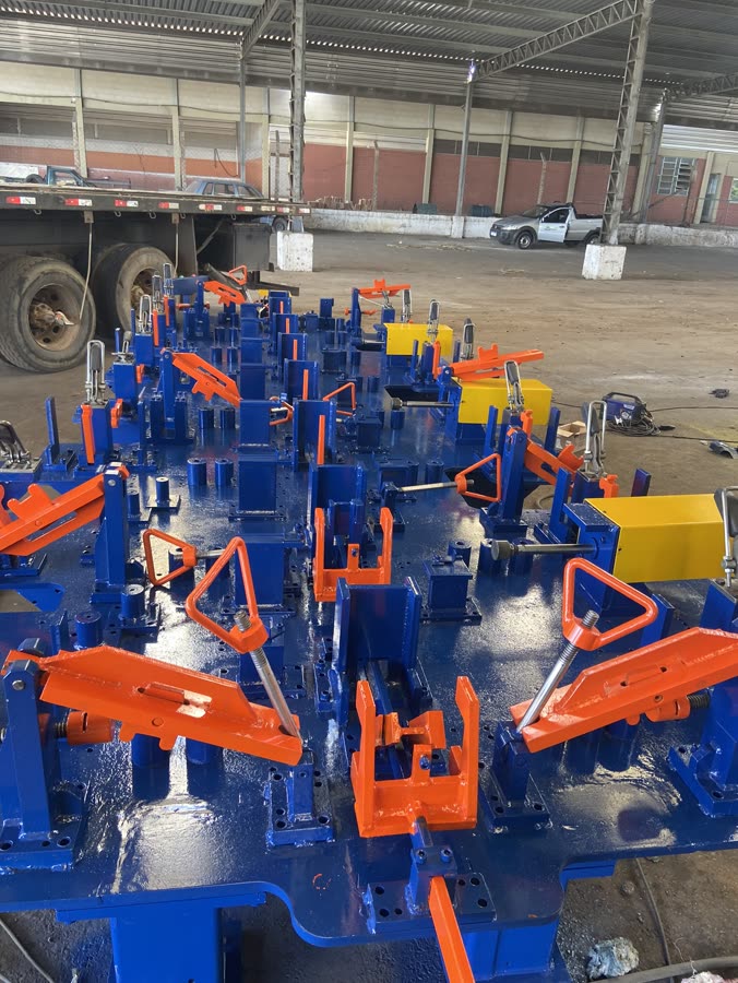 Dispositivos para a indústria automotiva fabricados pela RB Industrial