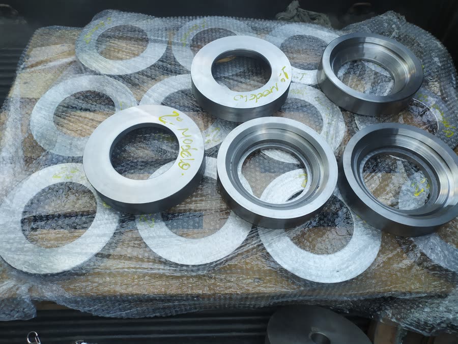 Usinagem de flanges